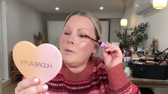 Lash Blast Bond Mascara