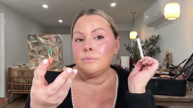 @selenamup reviewing MAKEUP BY MARIO Eyeliner at 14:25 in a YouTube Shorts video