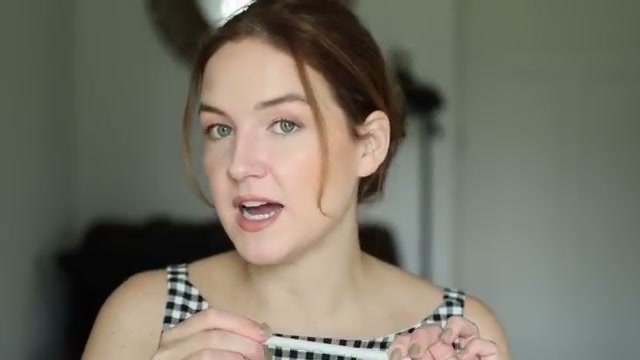 Soft Definition Longwear Lip Liner
