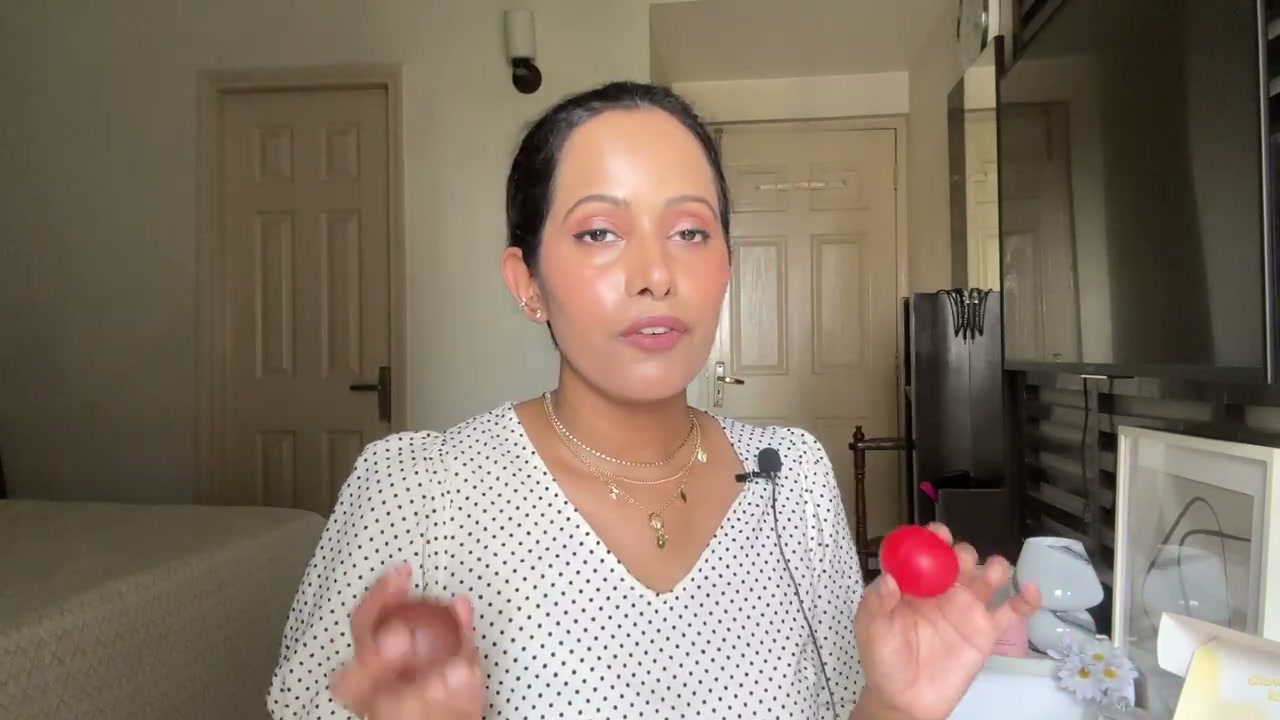 Lip Bomb