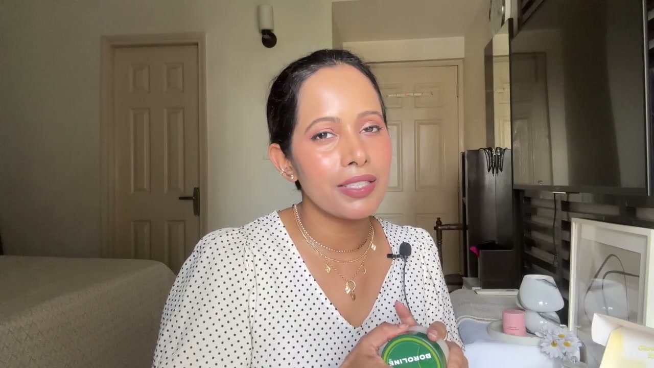@shelleynayak reviewing Boroline Boroline at 23:59 in a YouTube Shorts video