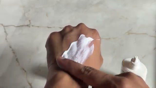 All-day Airy Mineral Sunscreen