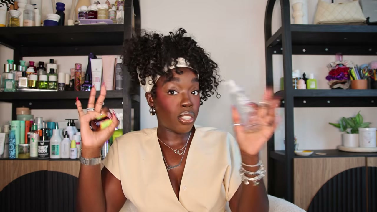 @simonenicole reviewing DHC Deep Cleansing Oil at 25:04 in a YouTube Shorts video