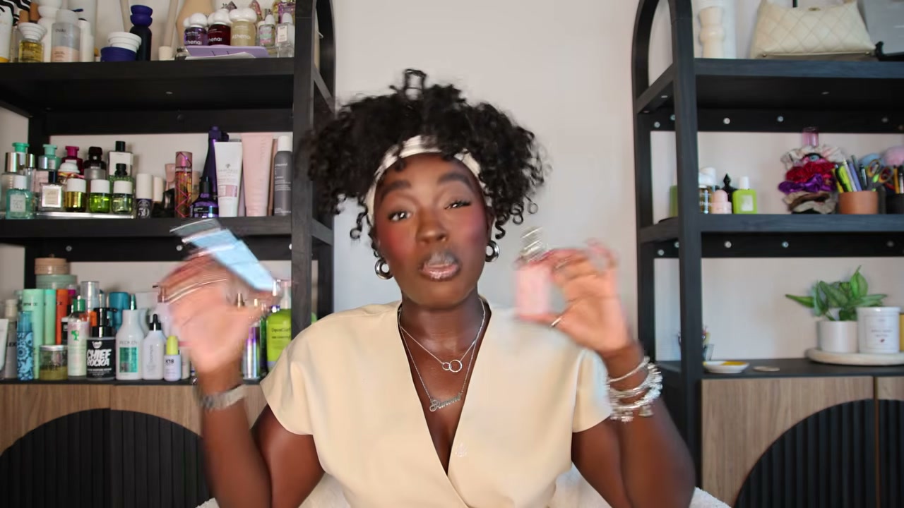 @simonenicole reviewing Vegamour GRO Hair Serum at 19:02 in a YouTube Shorts video
