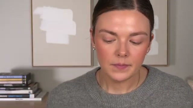 Liquid Velvet Eyeshadow