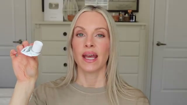 @sincerelymissash reviewing Dr. Althea 345 Relief Cream at 09:55 in a YouTube Shorts video