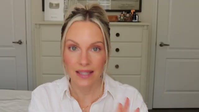 Eye Tint Long-Lasting Liquid Eyeshadow