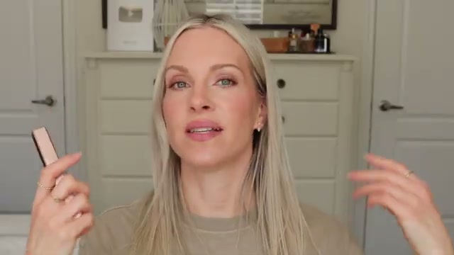 @sincerelymissash reviewing Lancôme Lash Idôle Doll Lash Mascara at 22:23 in a YouTube Shorts video