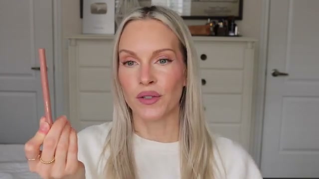 Flushed Lip Stain