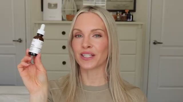 @sincerelymissash reviewing The Ordinary Multi-Peptides + Copper Peptides 1% at 19:07 in a YouTube Shorts video