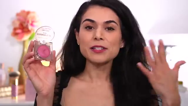 Bouncy Blur Blush