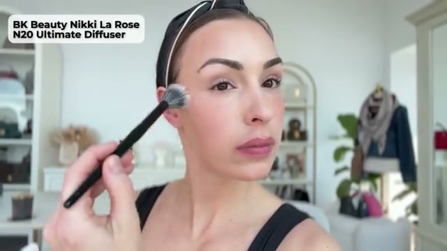 Nikki La Rose N20S Ultimate Diffuser Brush (Small)