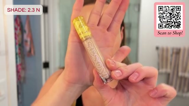 @sofiaseesbeauty reviewing Kosas Revealer Concealer at 06:23 in a YouTube Shorts video