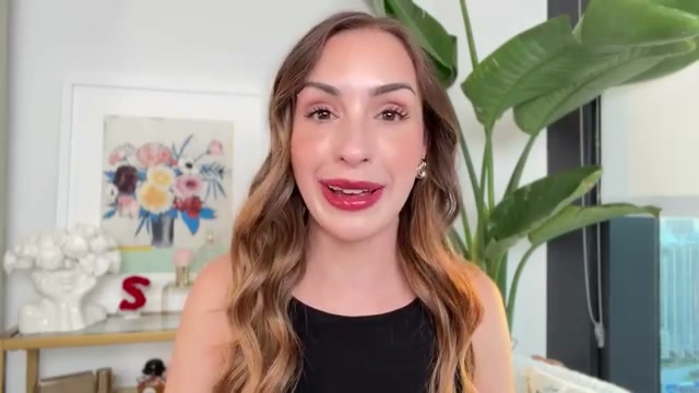 @sofiaseesbeauty reviewing Larroudé Patty Sandal at 38:52 in a YouTube Shorts video