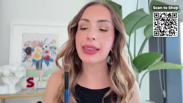 @sofiaseesbeauty reviewing Sonia G. Jumbo Blender at 30:34 in a YouTube Shorts video