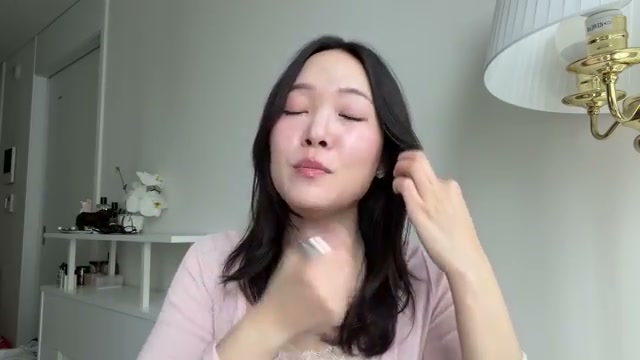 soobeauty_official mentioning AZTK Jello Color Liquid Blush at 02:57 in their YouTube video