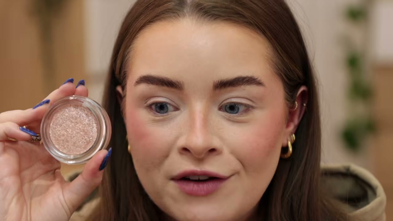 Glitter Puck