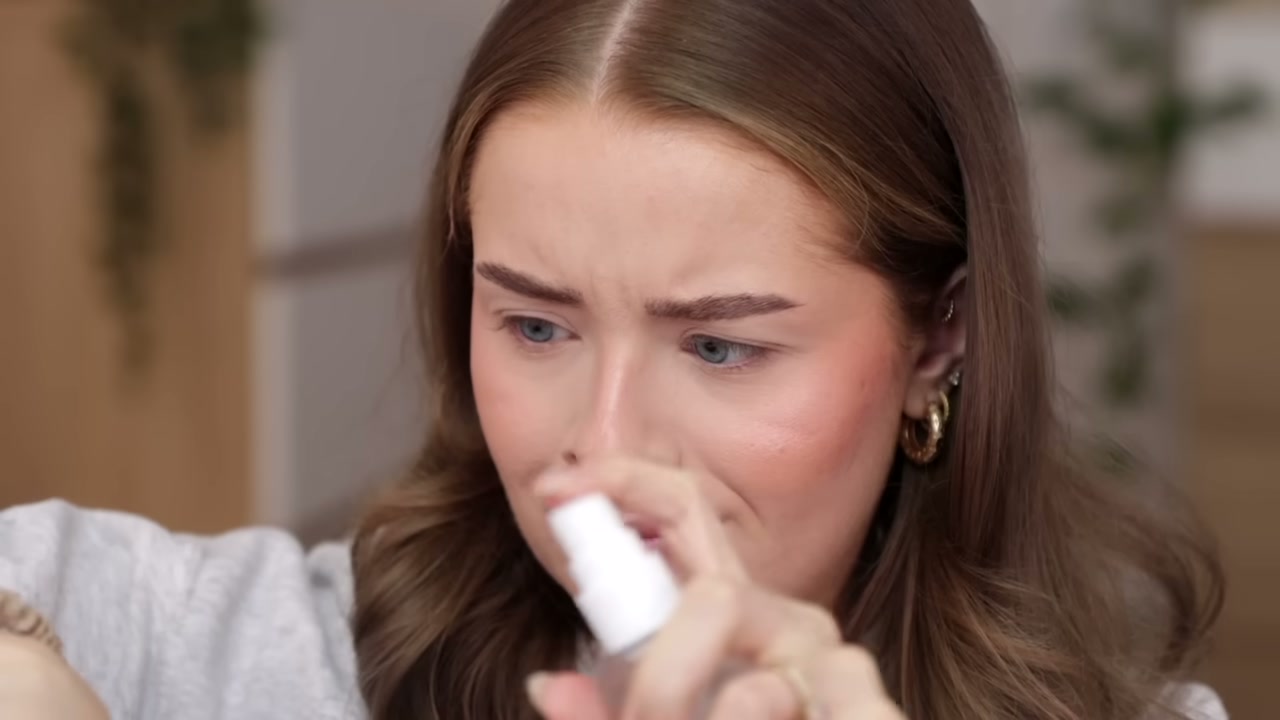 Miracle Flawless Setting Spray