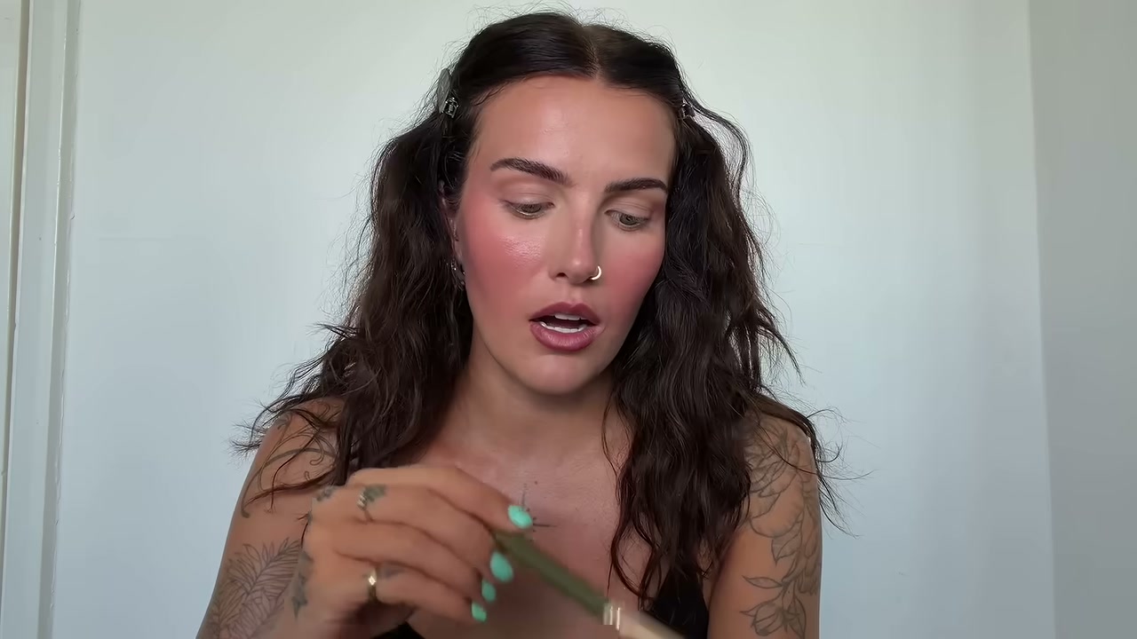 Luminous Silk Creamy Bronzing Powder