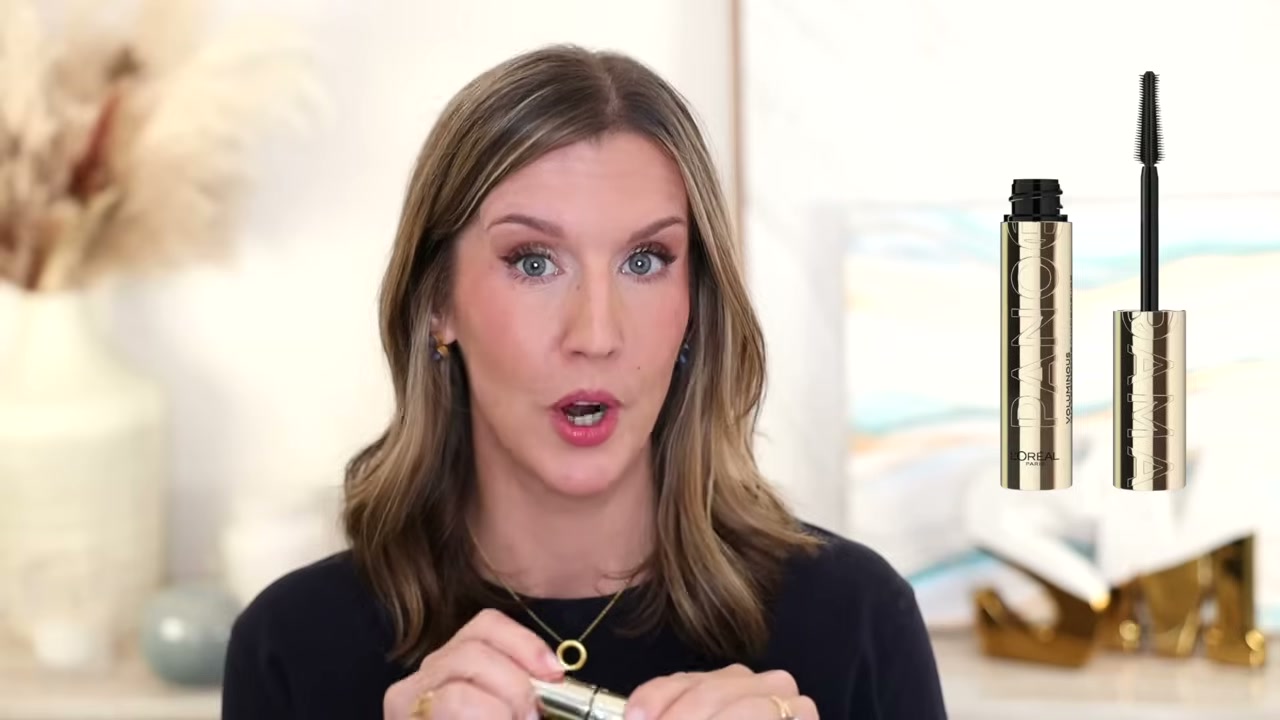 Voluminous Panorama Waterproof Mascara