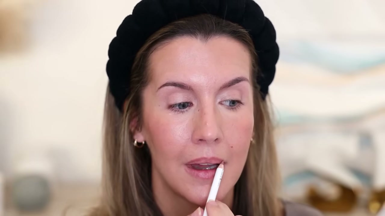 @stephaniemarie reviewing MAKEUP BY MARIO Ultra Suede Lip Sculpting Pencil at 07:08 in a YouTube Shorts video