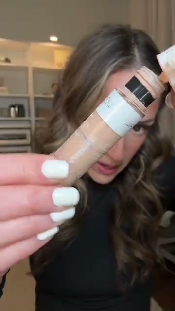 True Match Lumi Glotion Natural Glow Enhancer