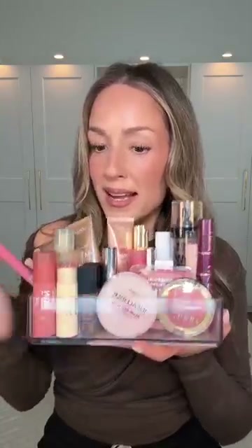 True Match Lumi Shimmerista Highlighting Powder