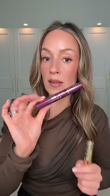 Voluminous Panorama Volumizing and Lengthening Mascara