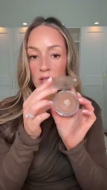 Cheek Kiss Cream Bronzer