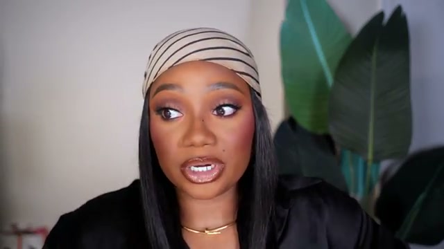 Yummy Skin Blurring Balm Powder Flushed