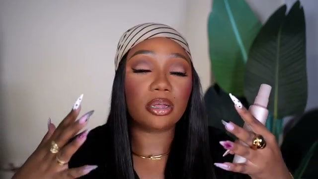 You Mist Makeup-Extending Setting Spray