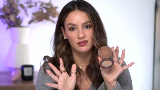 Essential Bronzer Refillable Compact