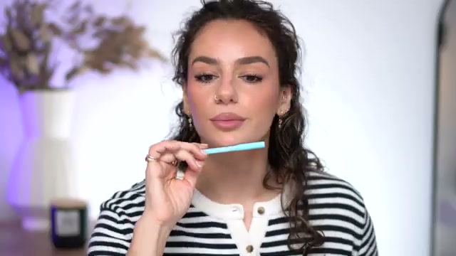 Smudge & Contour Lip Pencil