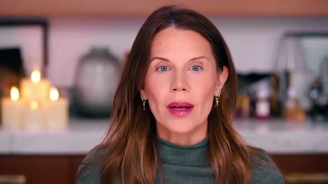 @tati reviewing Essence Wow What a Brow Pen at 13:51 in a YouTube Shorts video