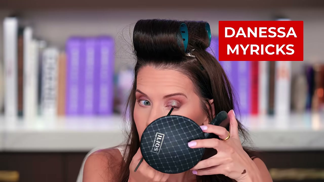 @tati reviewing NYX Lid Lingerie at 05:17 in a YouTube Shorts video