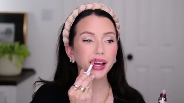 Hydra Kiss Lip Oil