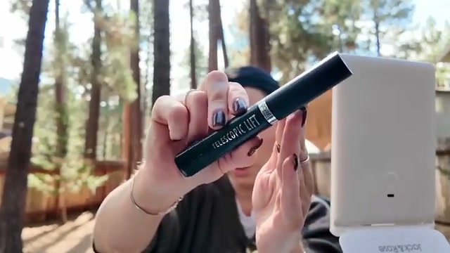 Telescopic Lift Volumizing Mascara