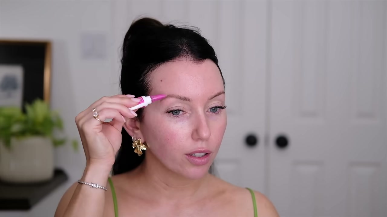 @taylorwynn reviewing NYX Brow Glue at 05:33 in a YouTube Shorts video