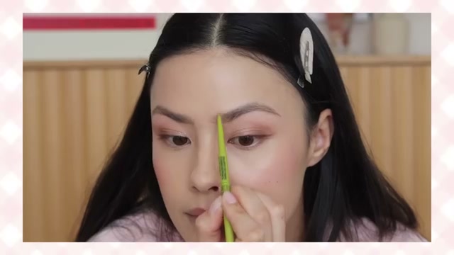 Shaper Defining Eyebrow Pencil