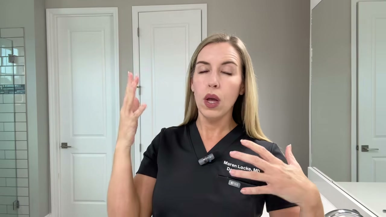 @thebudgetdermatologist reviewing Reale Actives Pore Power Exfoliating LHA + BHA Gel Cleanser at 07:24 in a YouTube Shorts video