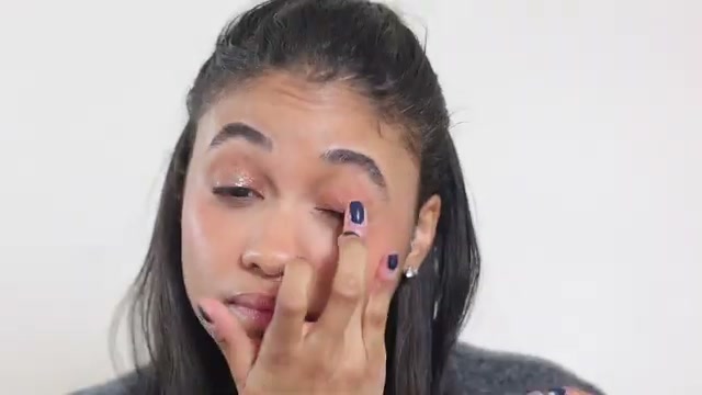 Zari Eyes Long-Lasting Crease-Proof Cream Eyeshadow