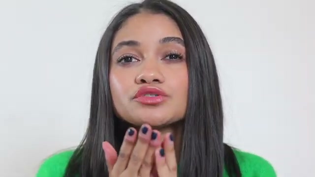 Skin Tint Blurring Elixir Foundation