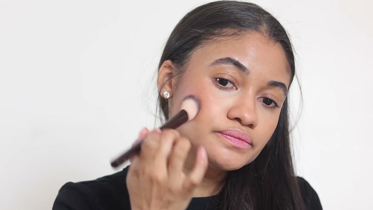 Blurring Pillow Blush