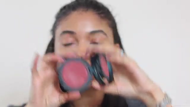 Blurring Pillow Blush