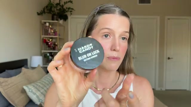 @theelenakoira reviewing Hard Candy Blur On Lock Setting Powder at 11:15 in a YouTube Shorts video