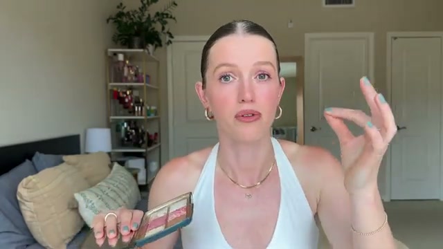 @theelenakoira reviewing Hourglass Ambient Lighting Bronzer at 17:34 in a YouTube Shorts video