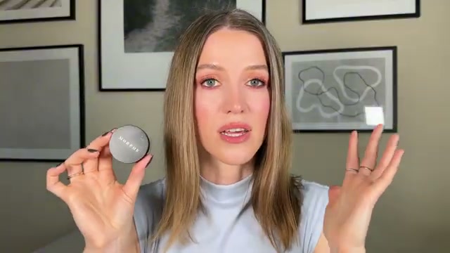 @theelenakoira reviewing Morphe Bake & Set Setting Powder at 07:13 in a YouTube Shorts video