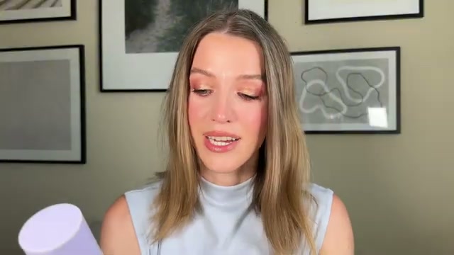 @theelenakoira reviewing Naked Sundays Hydrating Glow Mist at 12:50 in a YouTube Shorts video