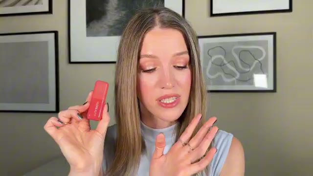 @theelenakoira reviewing Saie Dew Blush at 10:48 in a YouTube Shorts video