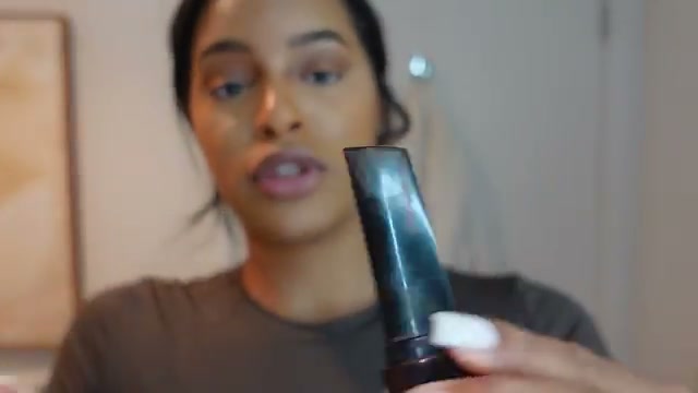 @thekylesisters reviewing Hourglass Contour Stick at 24:56 in a YouTube Shorts video